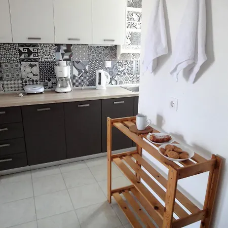 Apartament Nikos *